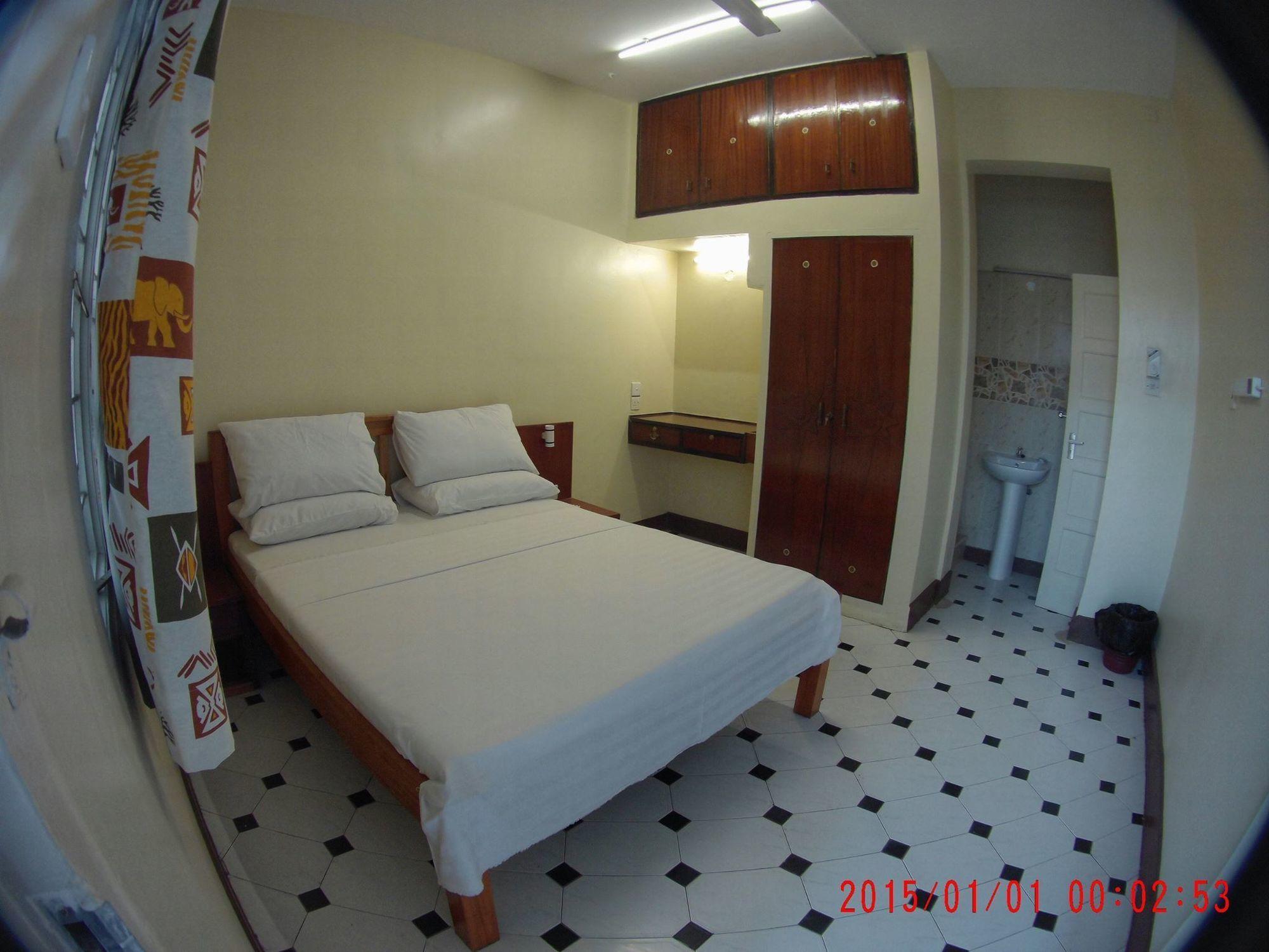 Marigold Guest House Mombaça Exterior foto